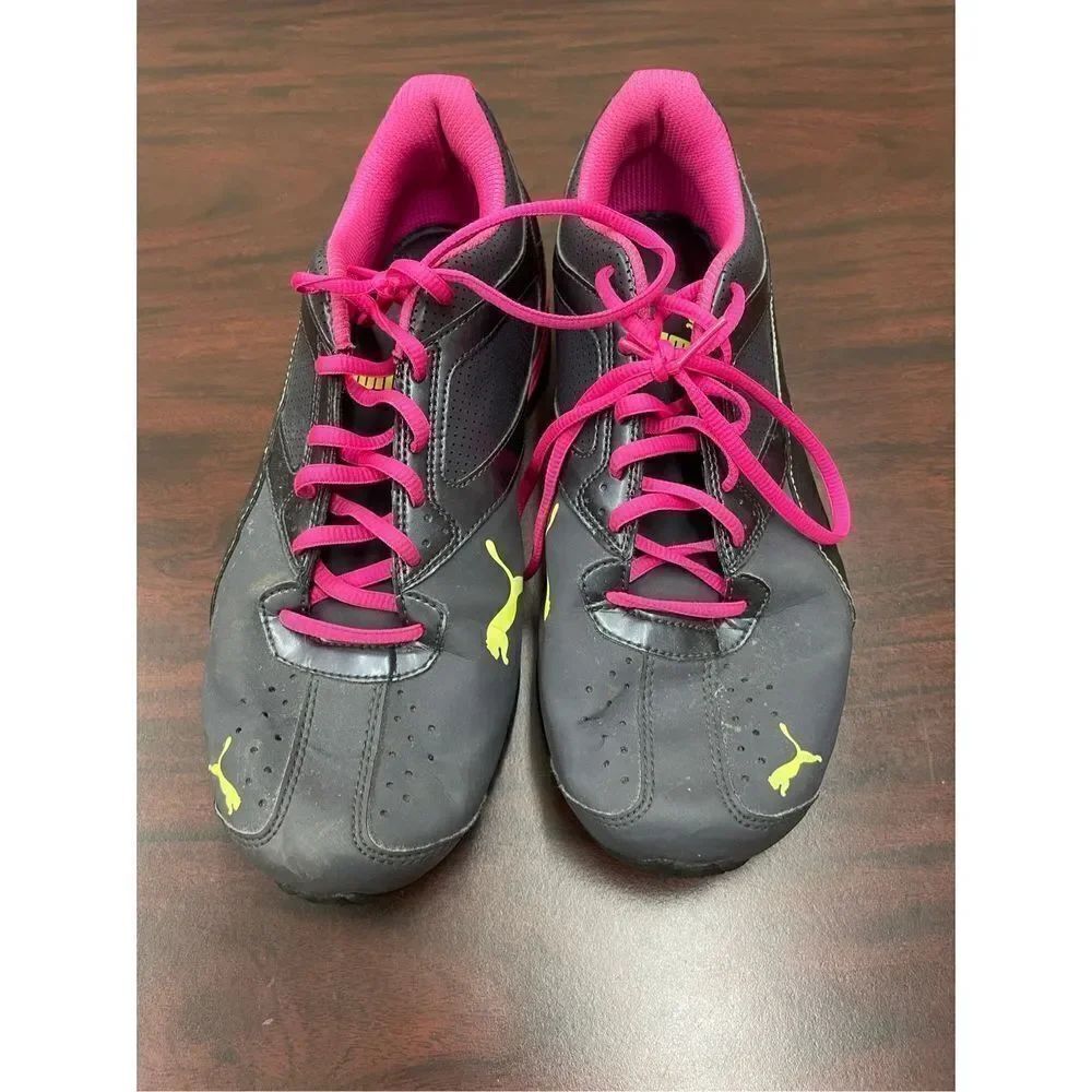 Puma Tazon Pink and Grey Women’s Sneakers Size 11